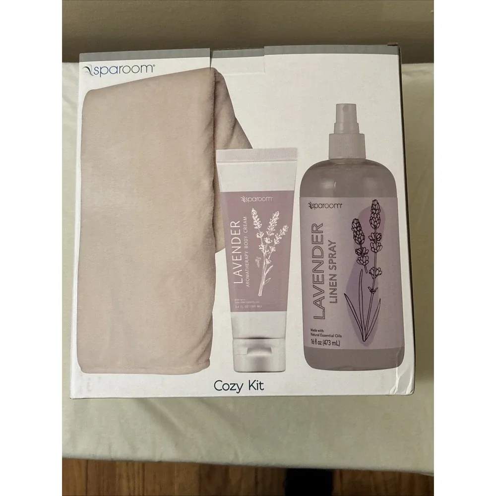 SpaRoom Cozy Kit Lavender Aromatherapy Fleece Throw Linen Spray Body Cream Set